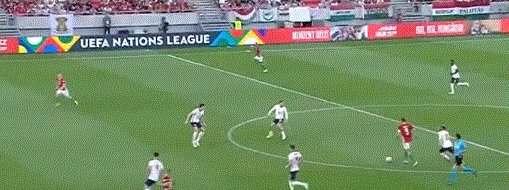 1654372737383007606.gif 动画 (3016).gif