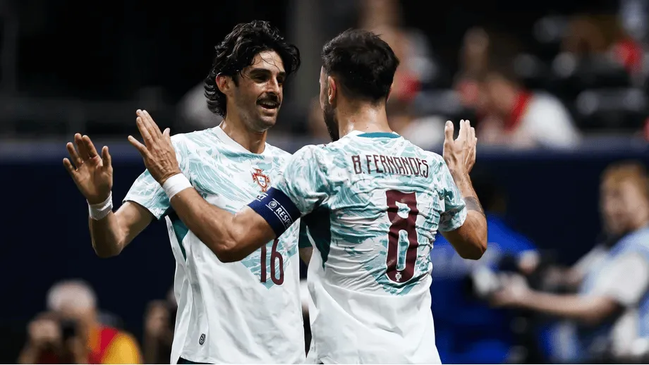 特林康：马丁内斯会决定让谁首发；葡萄牙提前适应美国环境